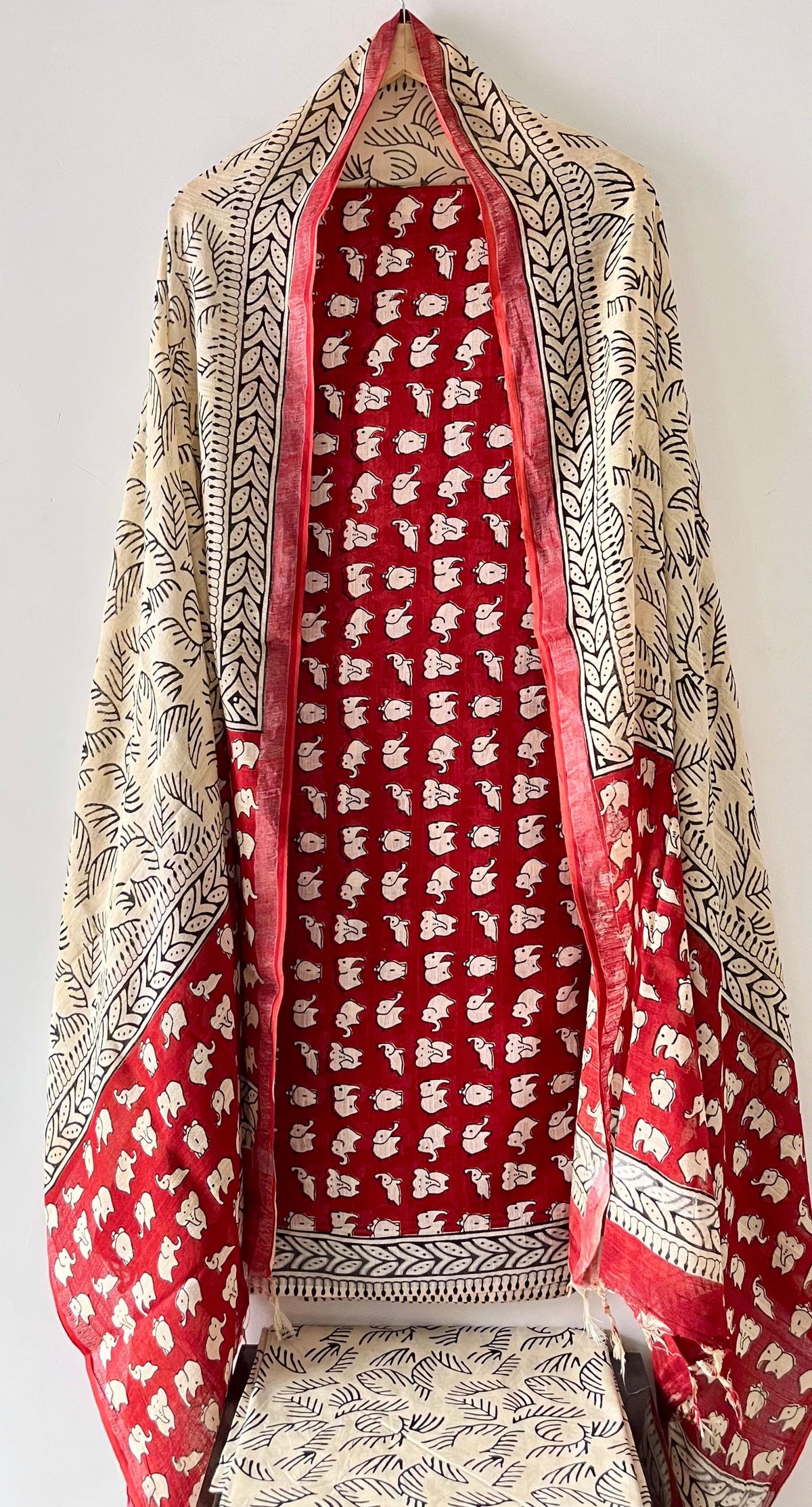 Premium Cotton Linen Hand Block Printed Cotton Linen Suit Set