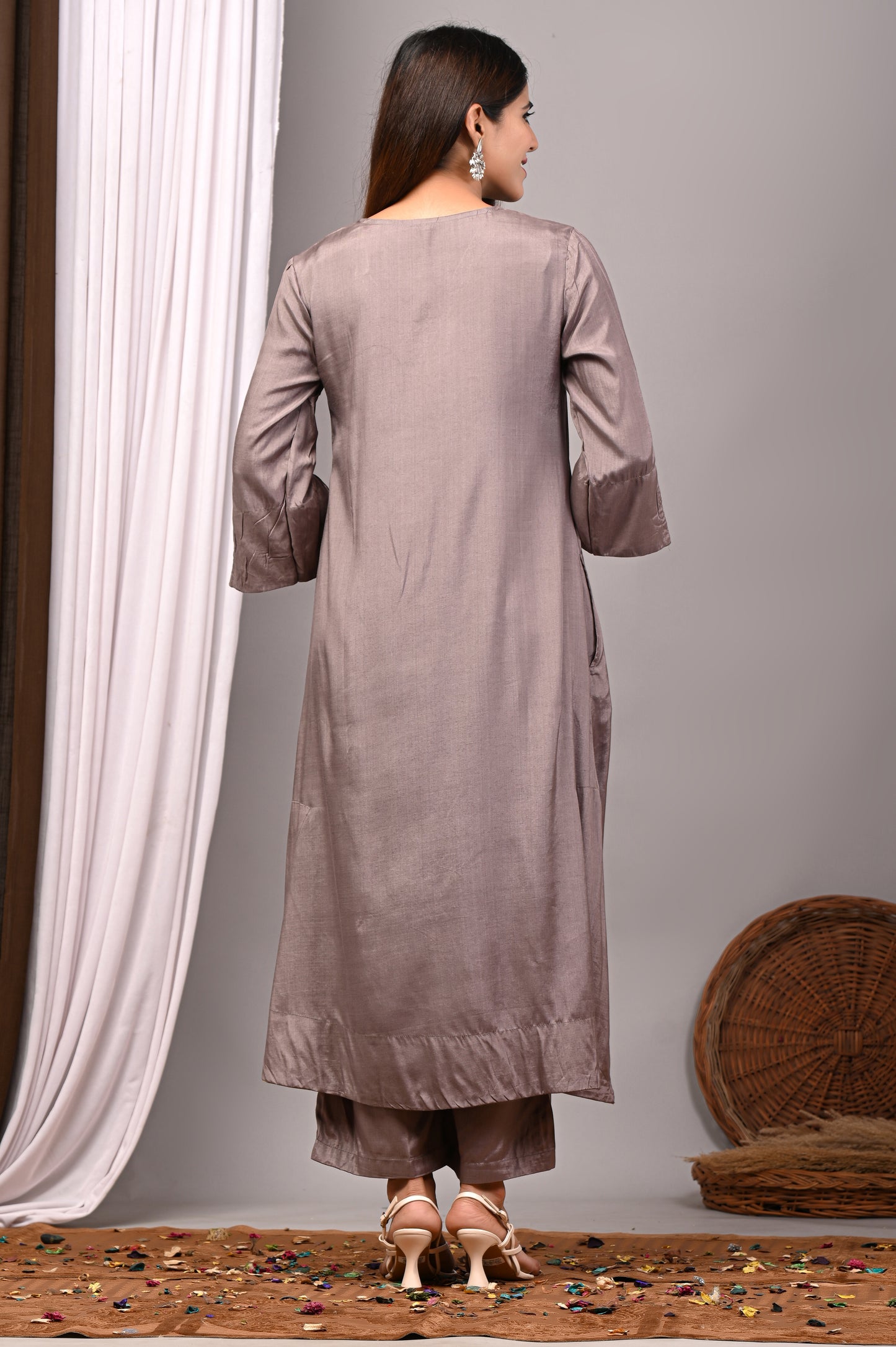 Premium Solid Muslin Fabric 2-Piece Kurta Pant Set