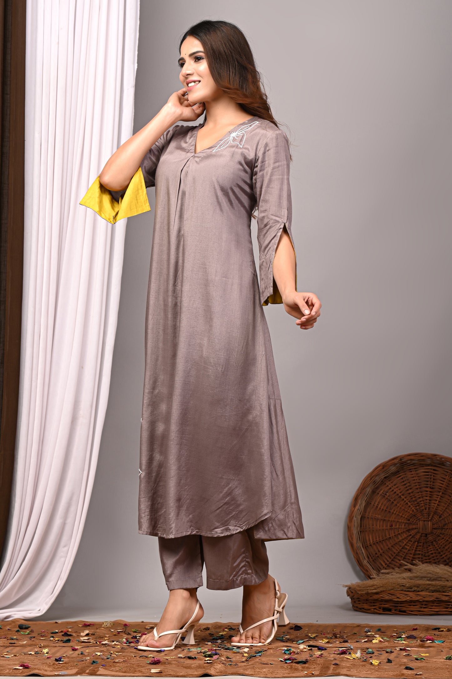 Premium Solid Muslin Fabric 2-Piece Kurta Pant Set