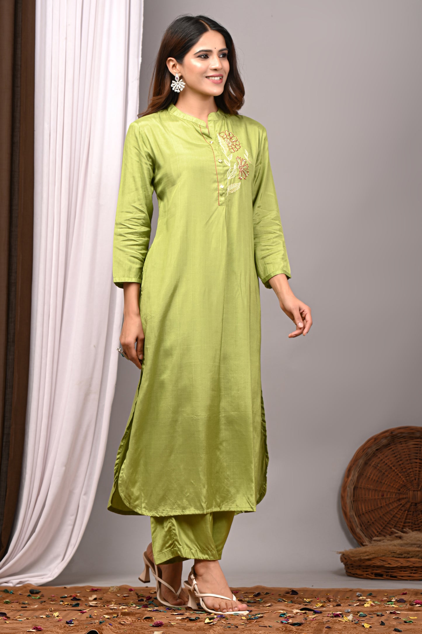Premium Solid Muslin Fabric 2-Piece Kurta Pant Set
