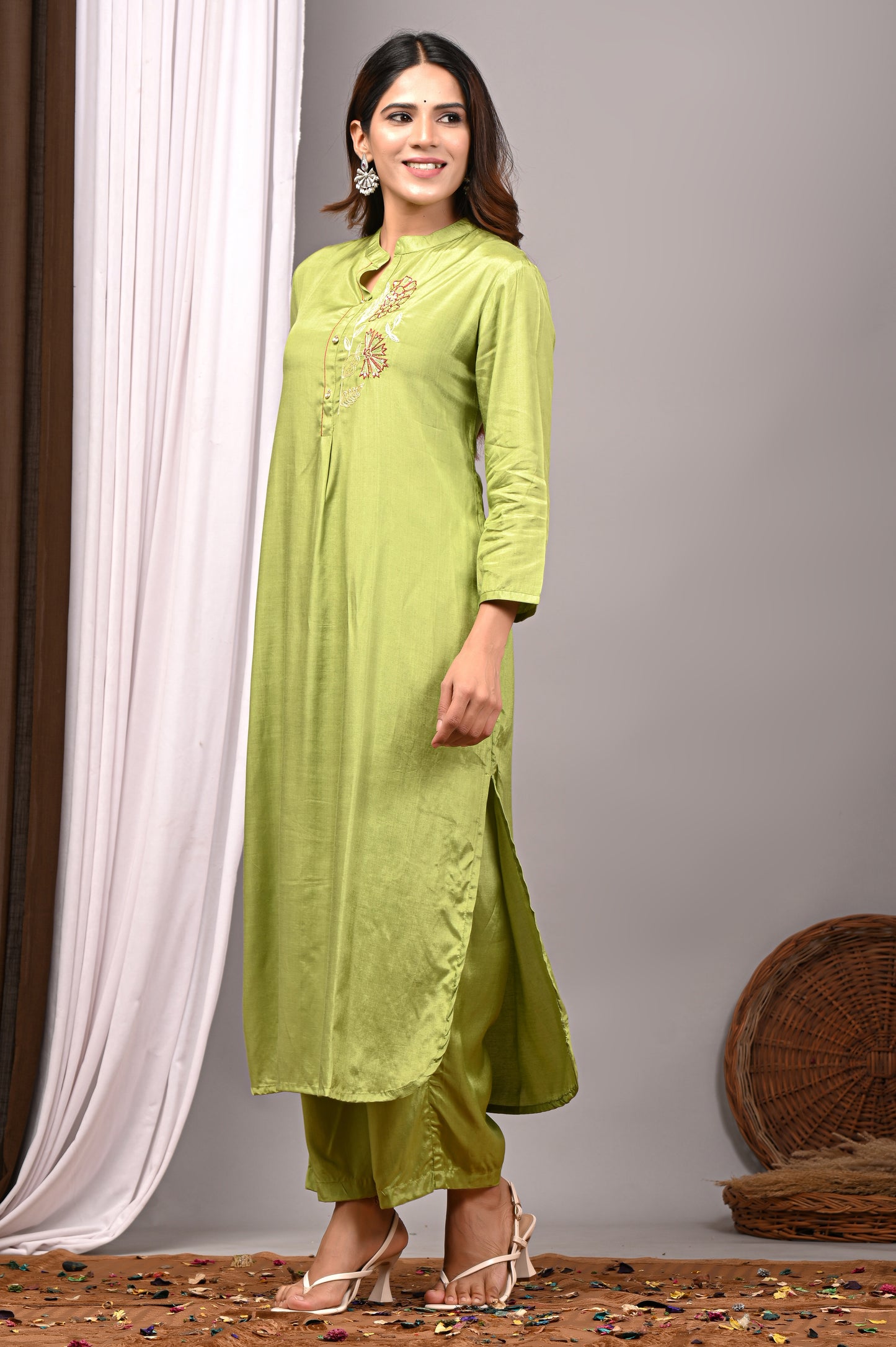 Premium Solid Muslin Fabric 2-Piece Kurta Pant Set