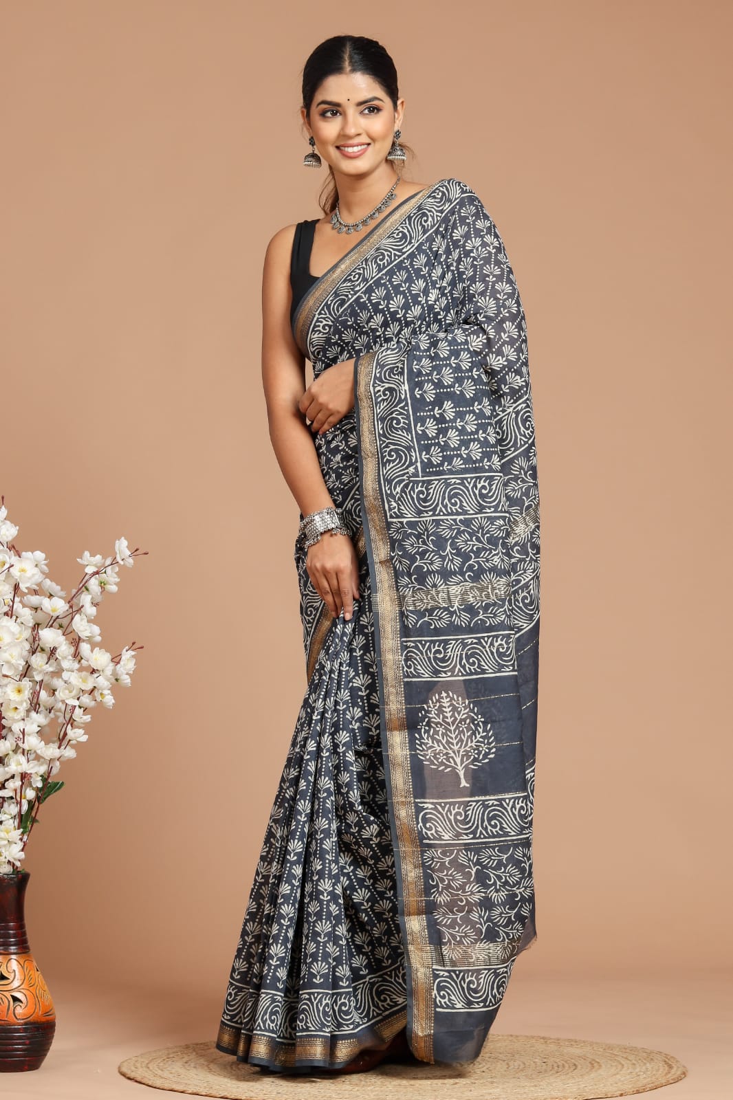 Premium Designer Hand Block Printed Maheshwari Silk Saree With Blouse