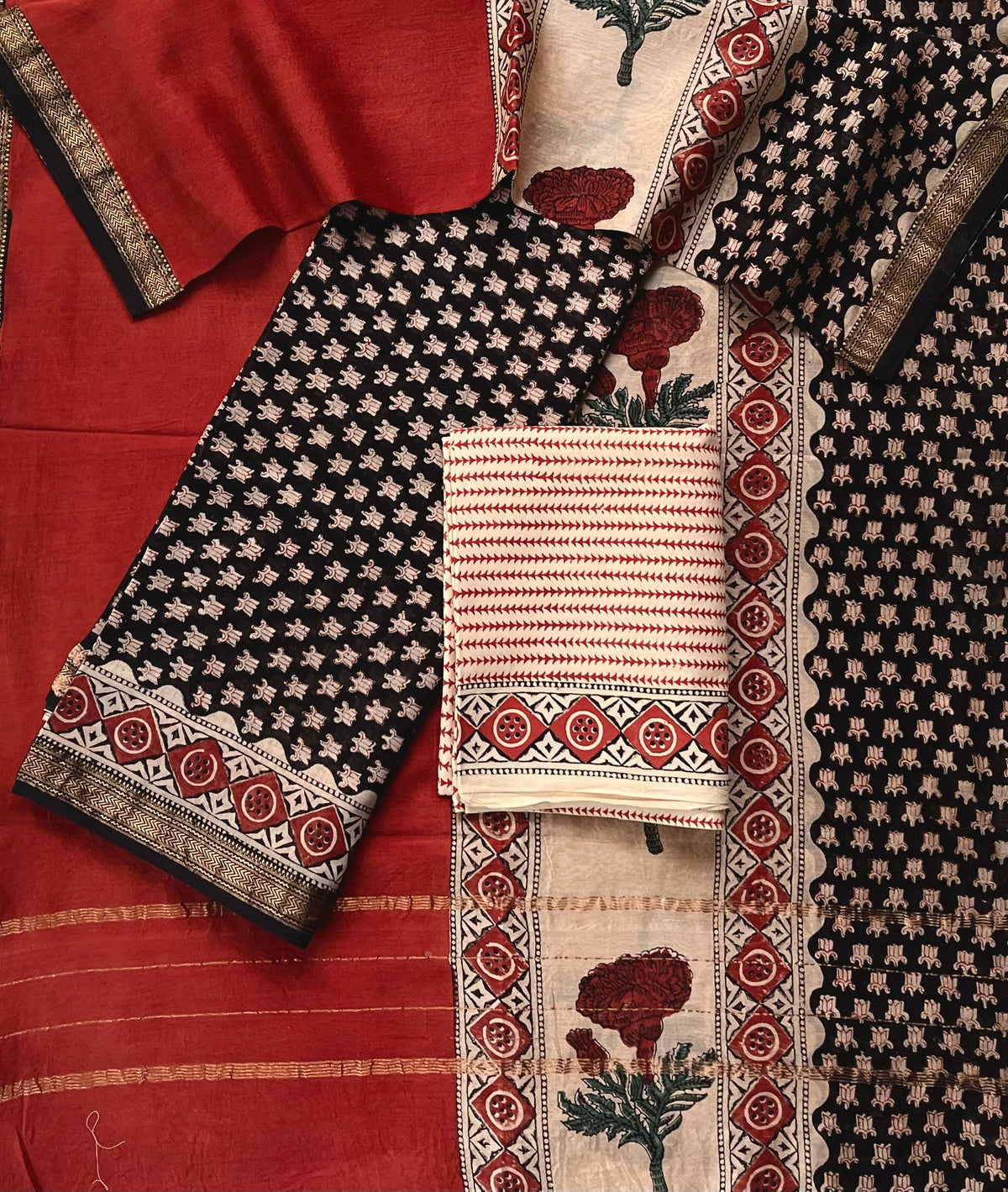 Premium Designer Handblock Printed Maheshwari Silk Suit Set